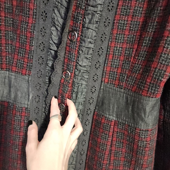 LULUMARI plaid trench coat dark academia snap button long line jacket grey red S - Picture 5 of 8